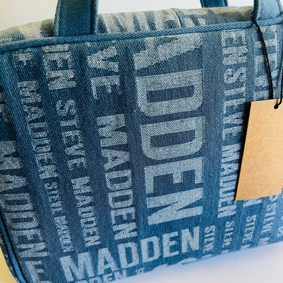 Steve Madden Denim Cosmetic Travel Bag - NWT - Picture 8 of 9